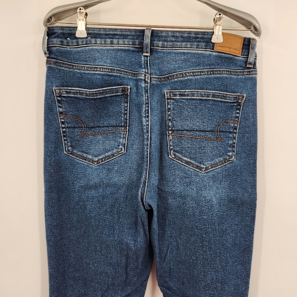 American Eagle Stretch Mom Jean Womens Size 8 Distressed Fray Hem Dark Wash - Picture 5 of 9